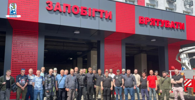 Працівники комунального підприємства «Київблагоустрій» пройшли курс базової медичної підготовки